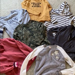 Sweatshirt lot